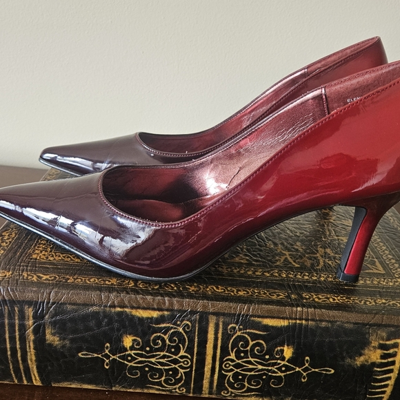 Rampage Red Pointed Toe Ombre Heels - Picture 2 of 5